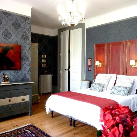 Bed and Breakfast Time After Time Pons Exterior foto